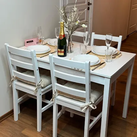 Nest In Heart Of Lägenhet *