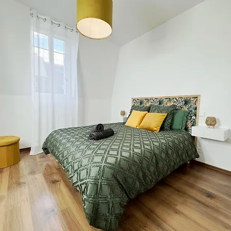 Lägenhet Nest In Heart Of *